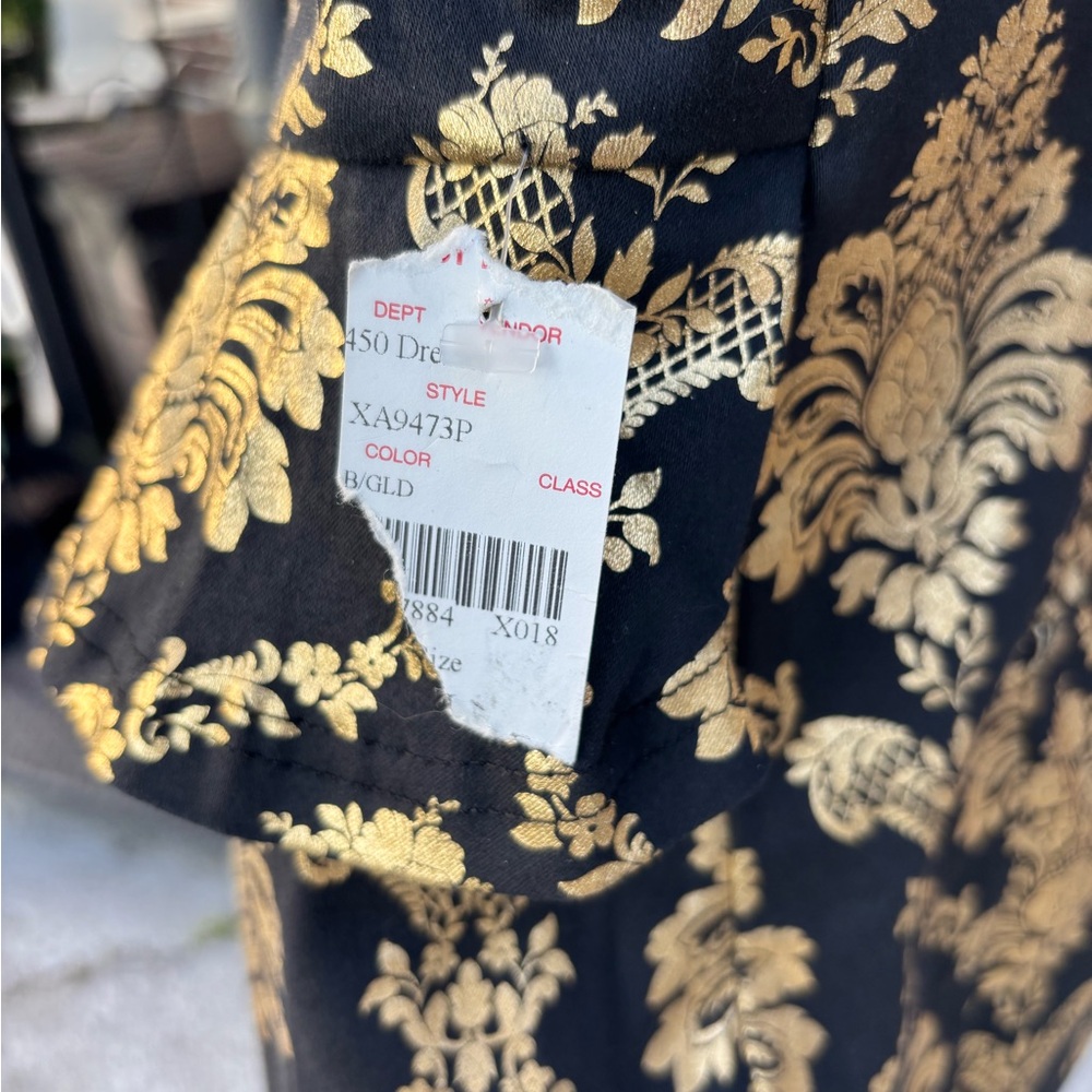 XTATEN Elegant Black & Gold Strapless Dress NWT Gorgeous for Formal Event Small - Picture 5 of 8